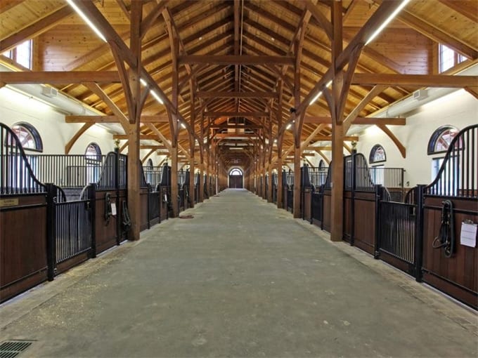 Luxe Paardenstallen Luxe Paardenstal